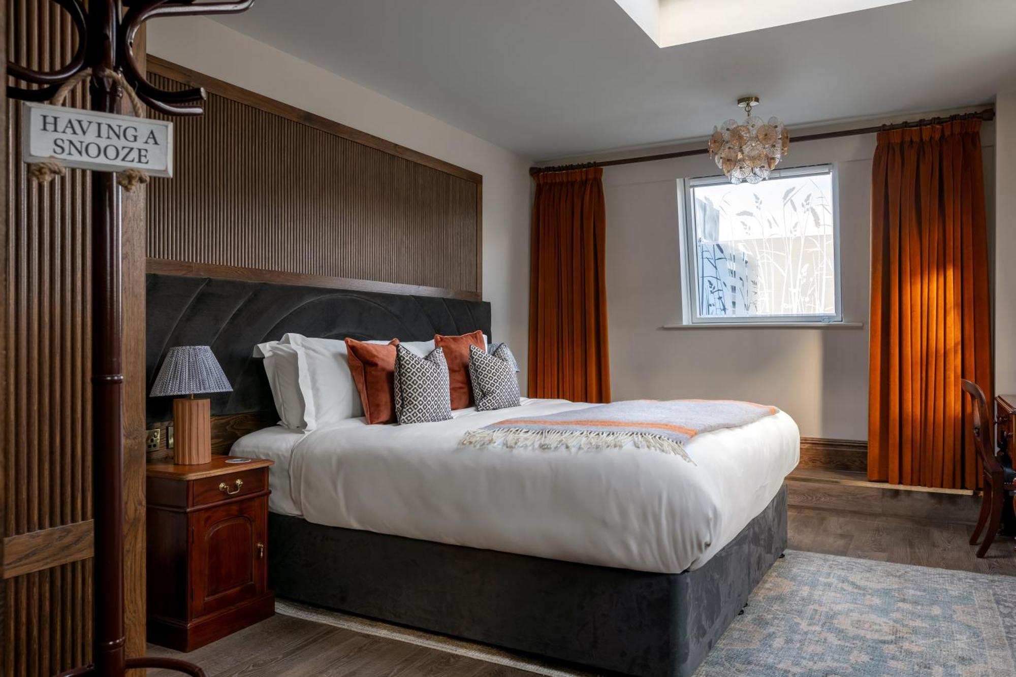 Teller'S Arms Hotel Farnham  Ngoại thất bức ảnh